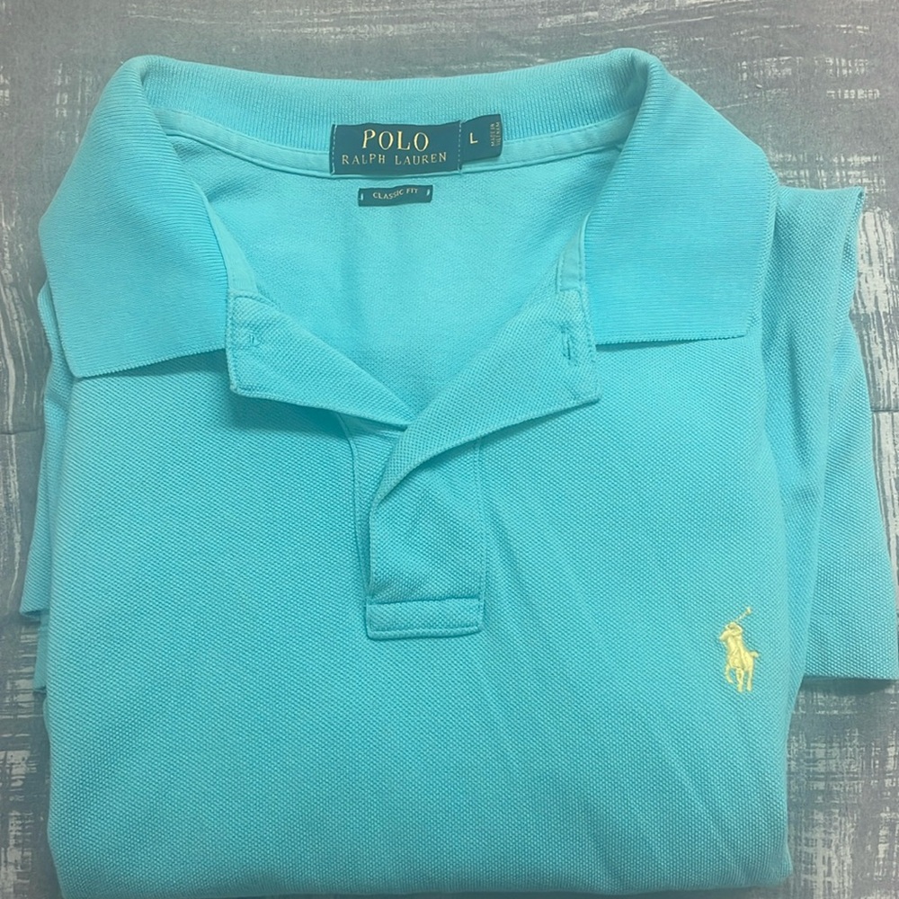 Men’s Large Ralph Lauren Polo Shirt